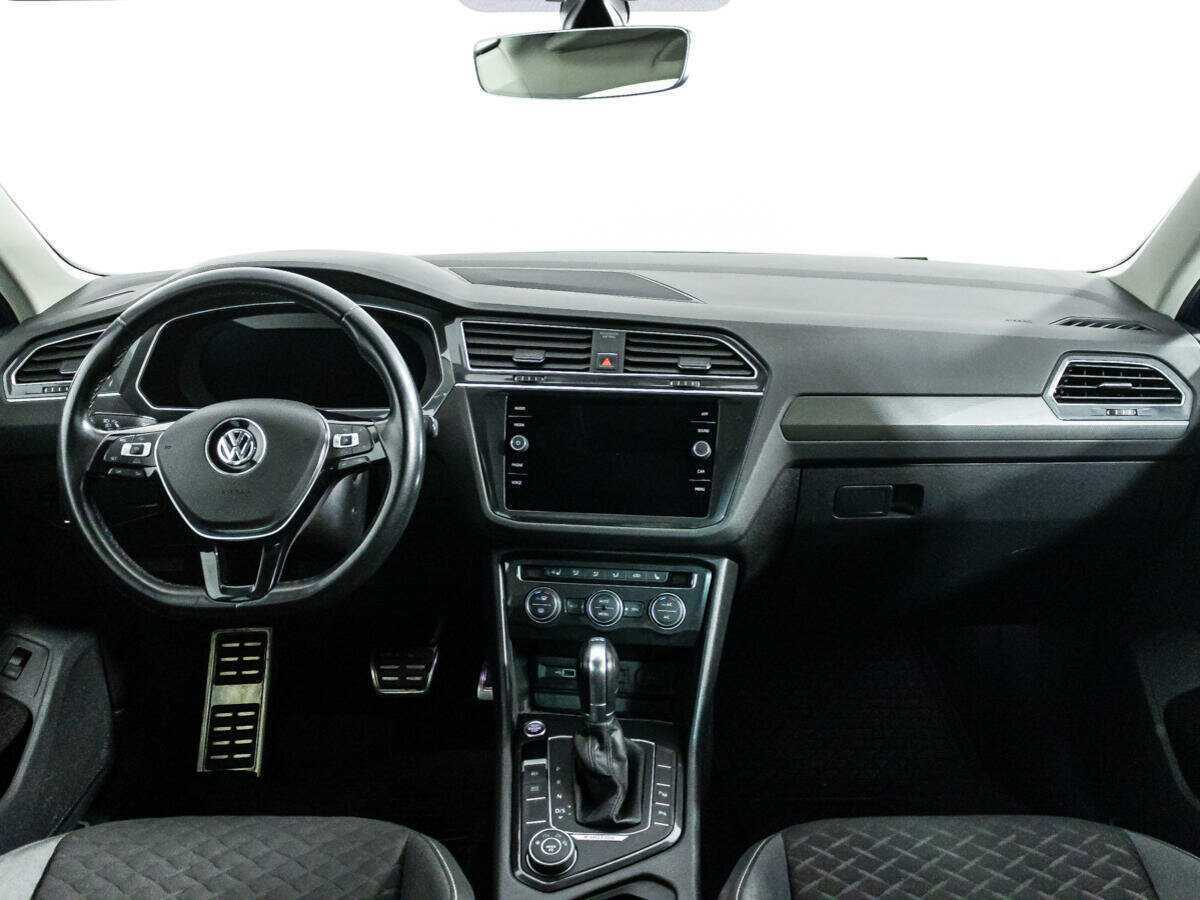 Купить Volkswagen Tiguan, 2018, 141 557 км, фото №13