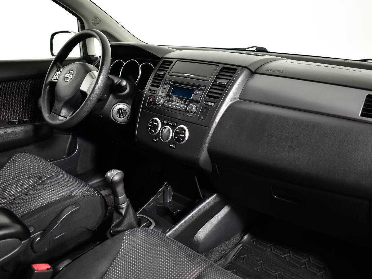 Купить Nissan Tiida, 2013, 116 999 км, фото №9