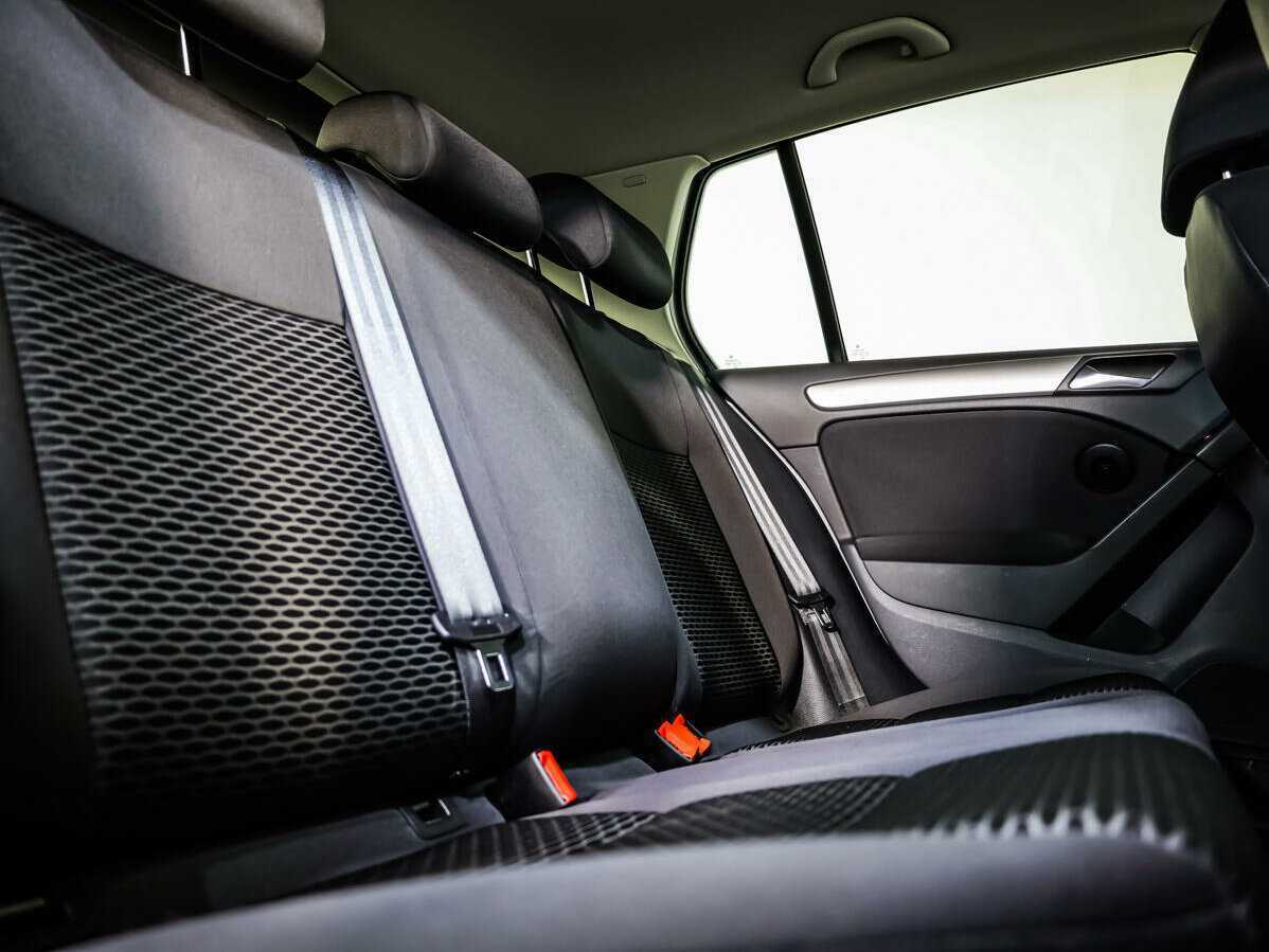 Купить Volkswagen Golf, 2012, 92 591 км, фото №12