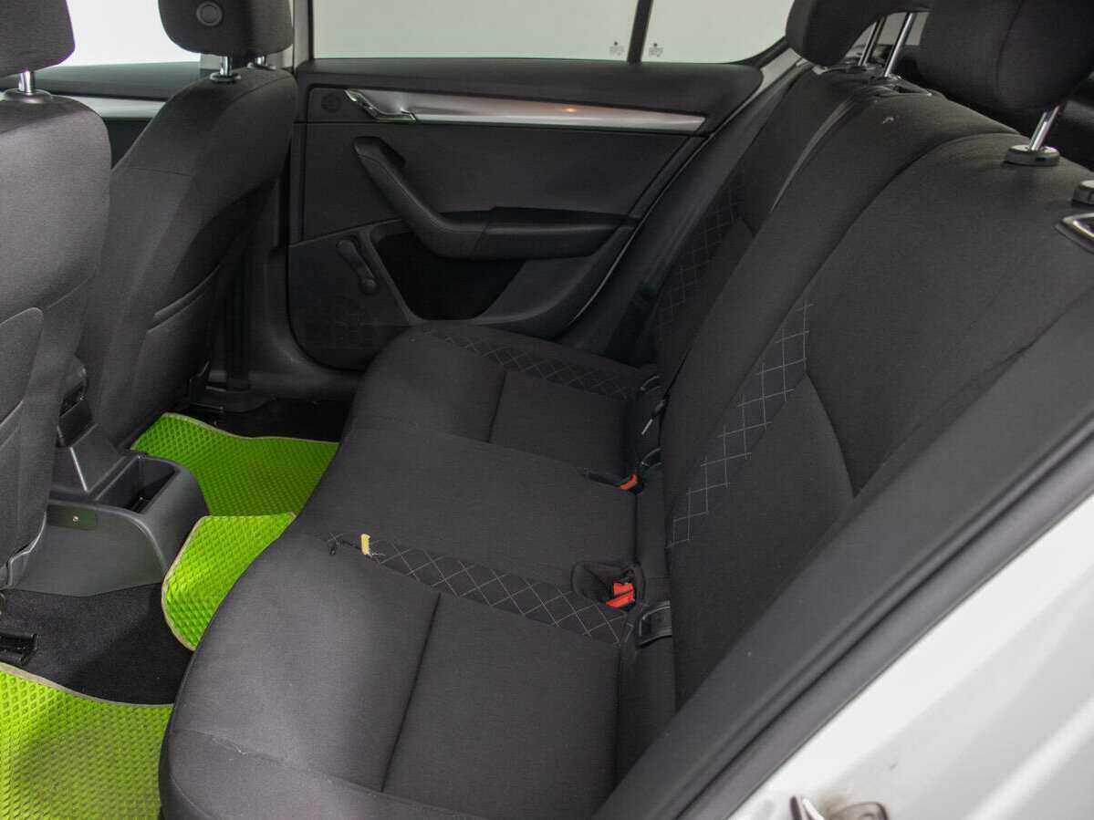 Купить Skoda Octavia, 2018, 413 386 км, фото №11