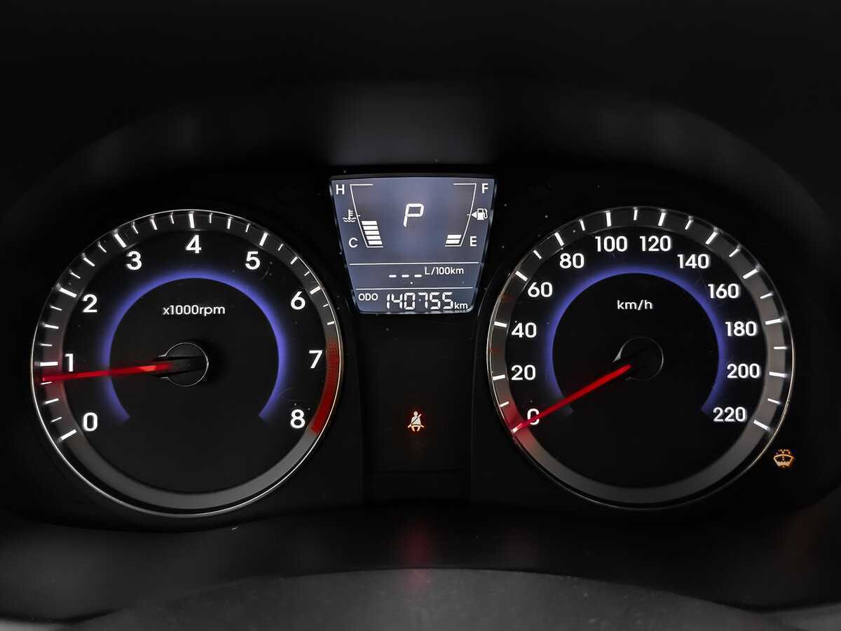 Купить Hyundai Solaris, 2013, 140 747 км, фото №12