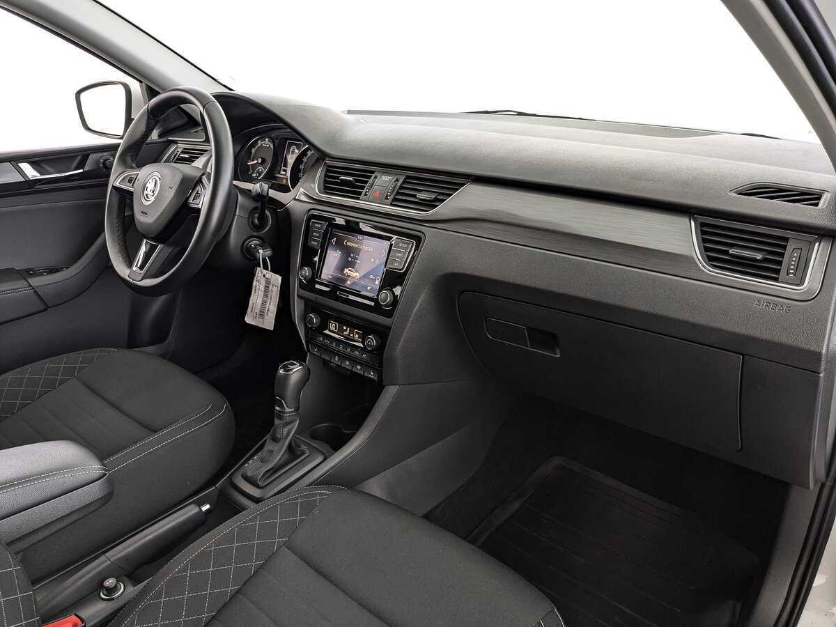 Купить Skoda Rapid, 2018, 57 987 км, фото №9