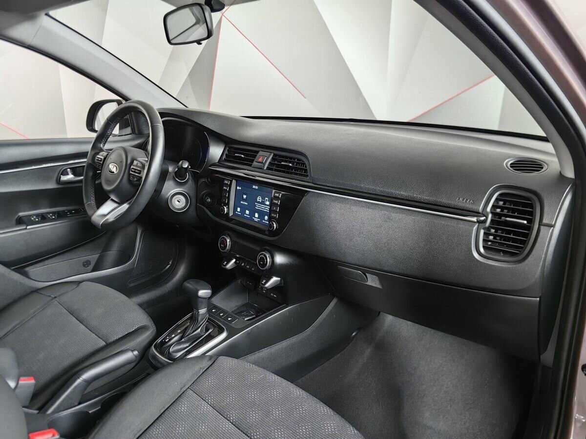 Купить Kia Rio X-Line, 2019, 49 989 км, фото №9