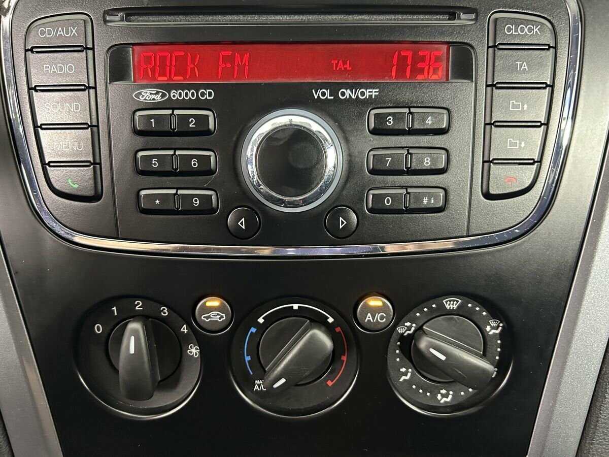 Купить Ford Mondeo, 2012, 238 546 км, фото №12