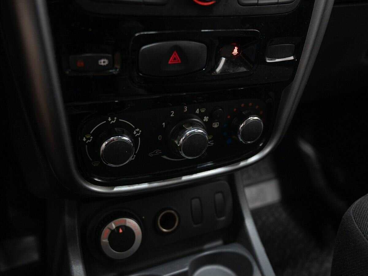 Купить Renault Duster, 2013, 200 000 км, фото №18