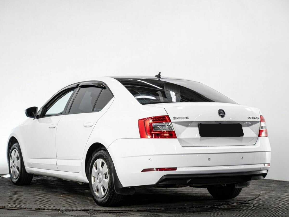 Купить Skoda Octavia, 2017, 200 790 км, фото №6