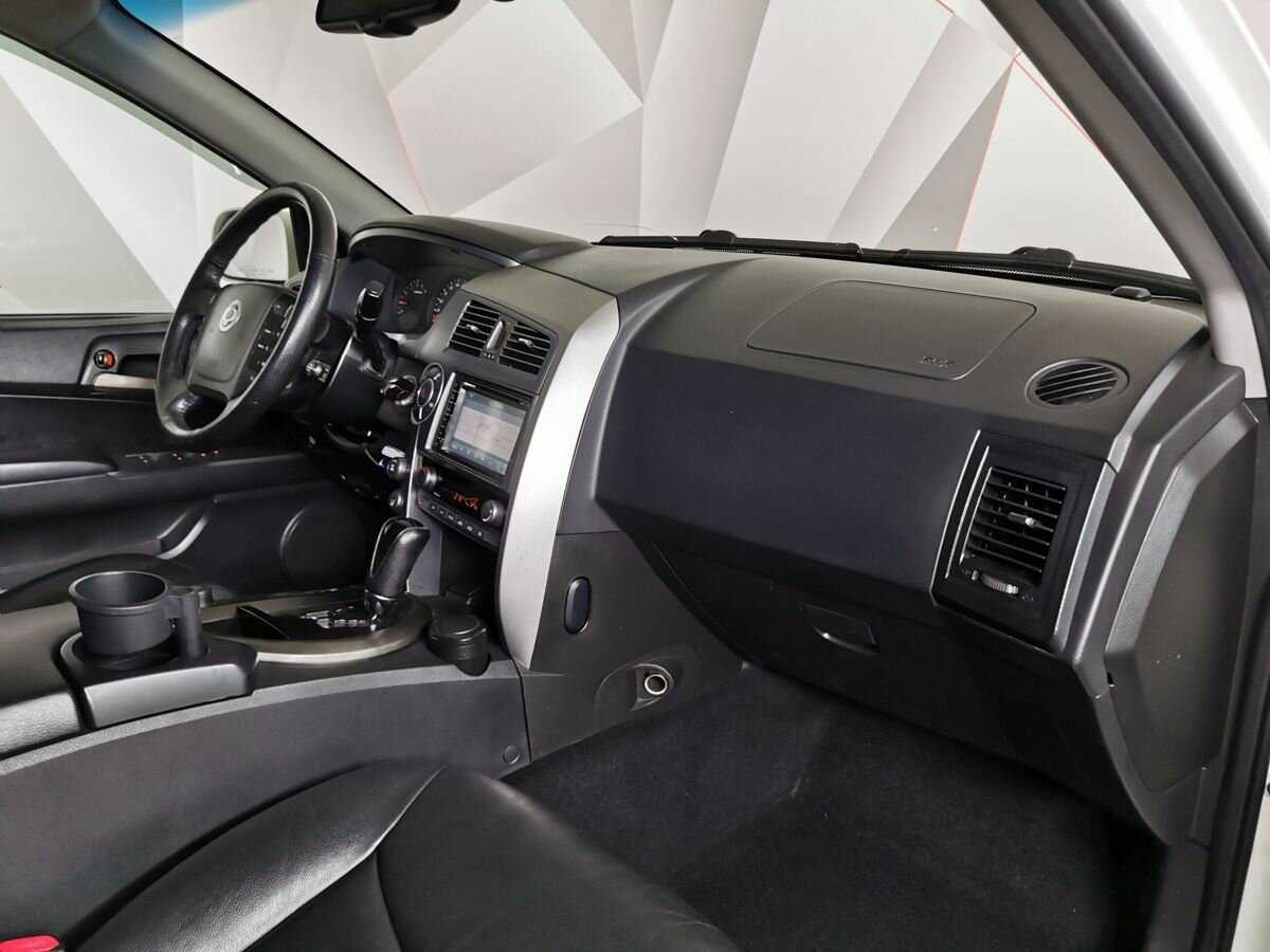 Купить SsangYong Kyron 6-speed, 2013, 191 842 км, фото №9