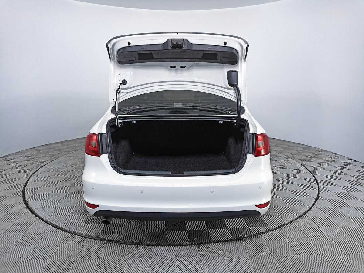 Купить Volkswagen Jetta, 2014, 192 505 км, фото №10