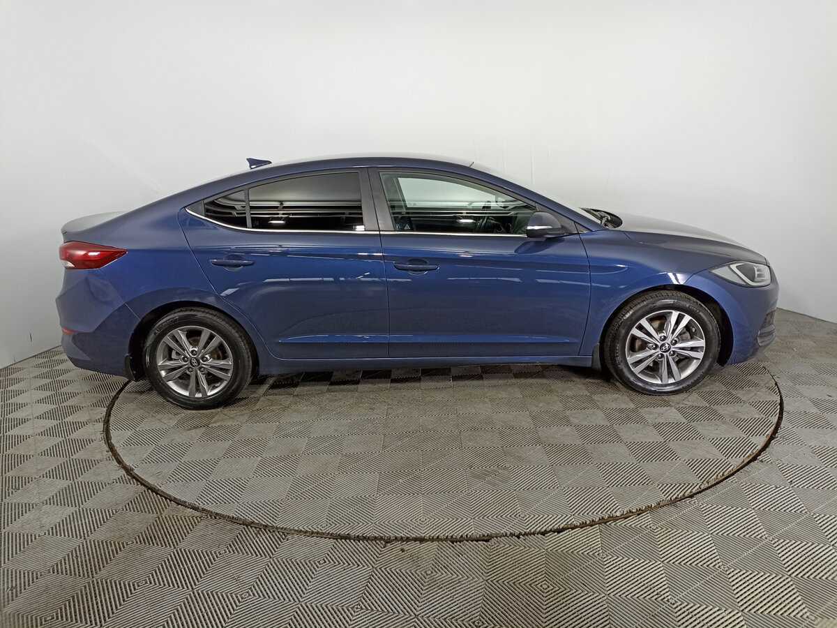 Купить Hyundai Elantra, 2018, 102 154 км, фото №4