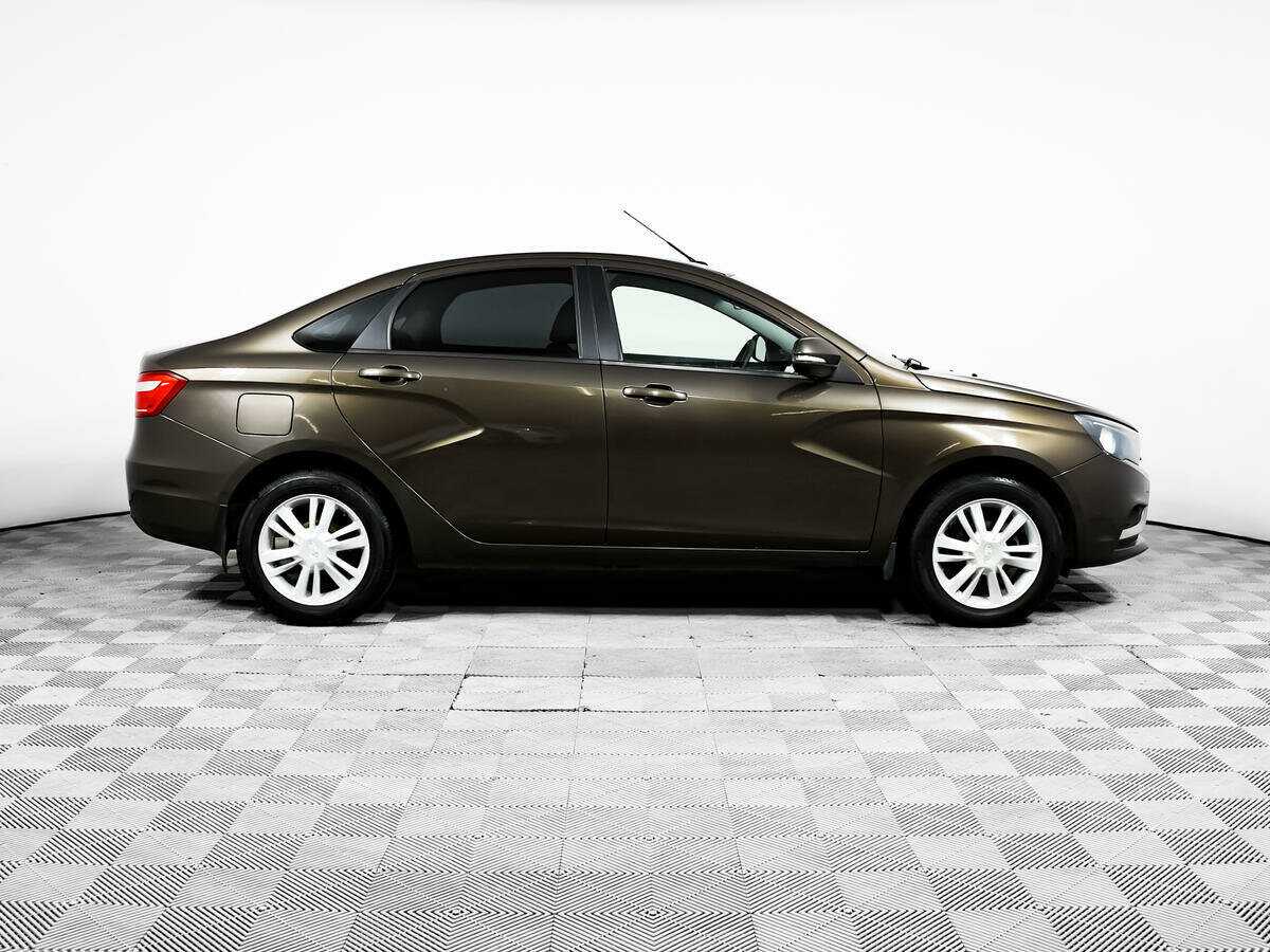 Купить Lada (ВАЗ) Vesta, 2017, 218 644 км, фото №4