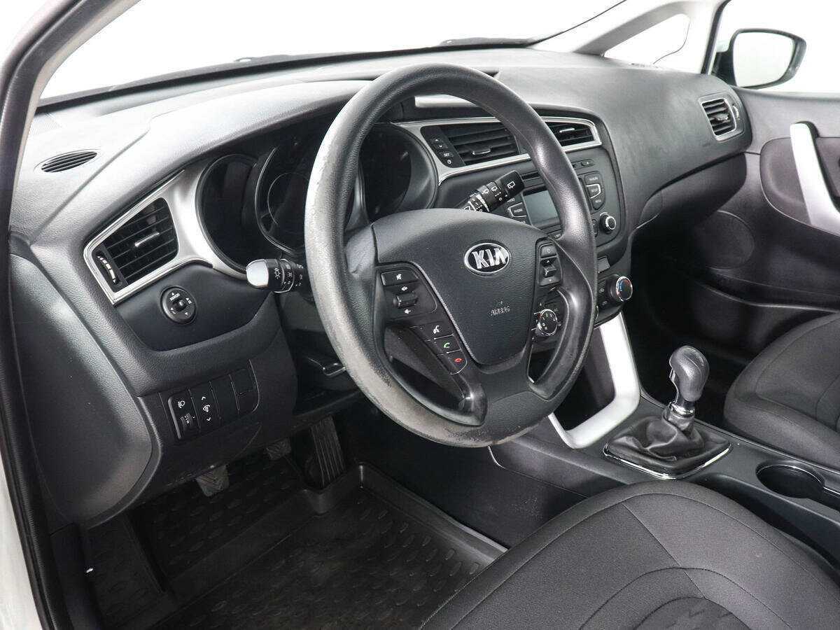 Купить Kia Ceed, 2018, 94 211 км, фото №9