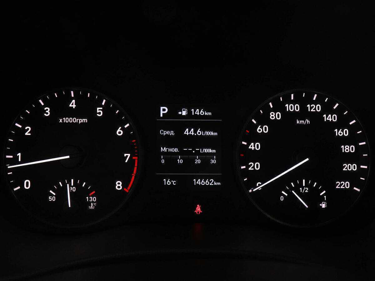 Купить Hyundai Solaris, 2017, 14 660 км, фото №11