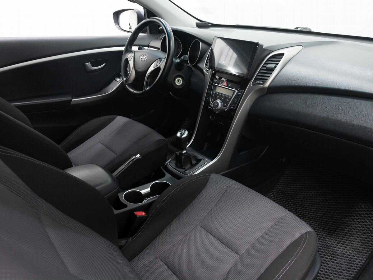 Купить Hyundai i30, 2013, 181 905 км, фото №12