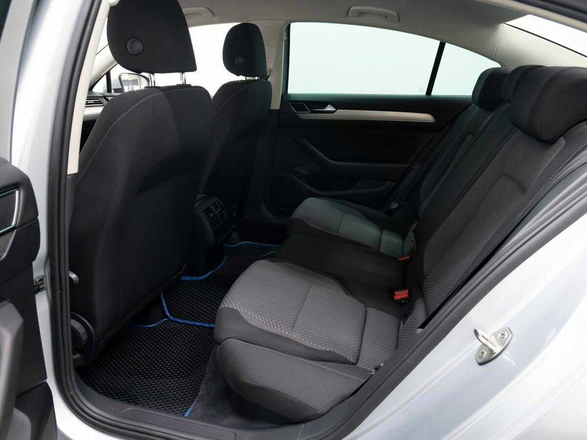 Купить Volkswagen Passat DSG6, 2017, 161 362 км, фото №23