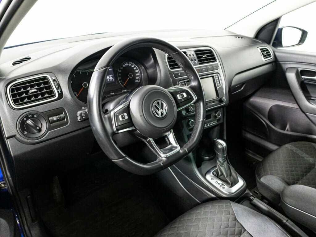 Купить Volkswagen Polo, 2018, 35 920 км, фото №11