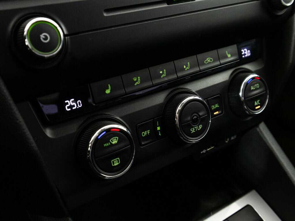 Купить Skoda Octavia, 2013, 70 123 км, фото №15