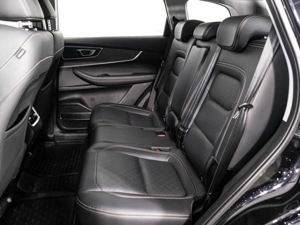 Купить CHERY Tiggo 8, 2023, 19 589 км, фото №10