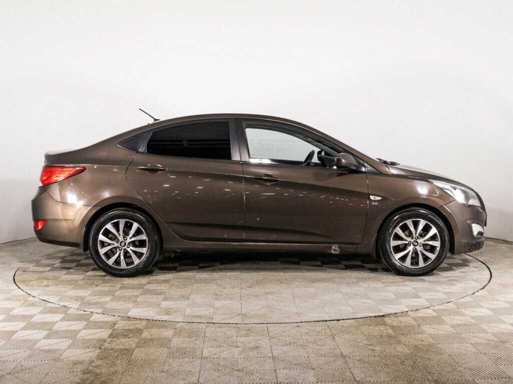 Купить Hyundai Solaris, 2015, 99 685 км, фото №4