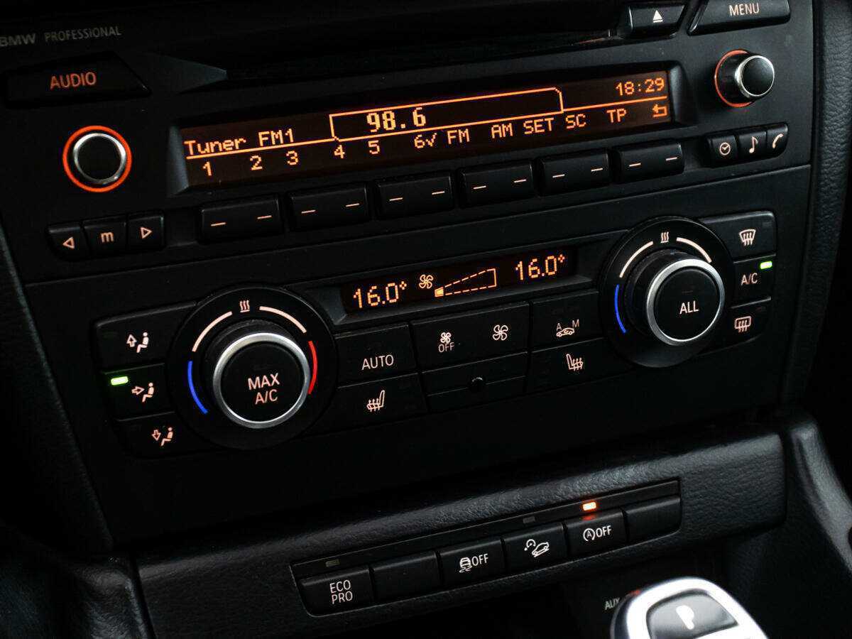 Купить BMW X1 20d, 2013, 257 318 км, фото №16