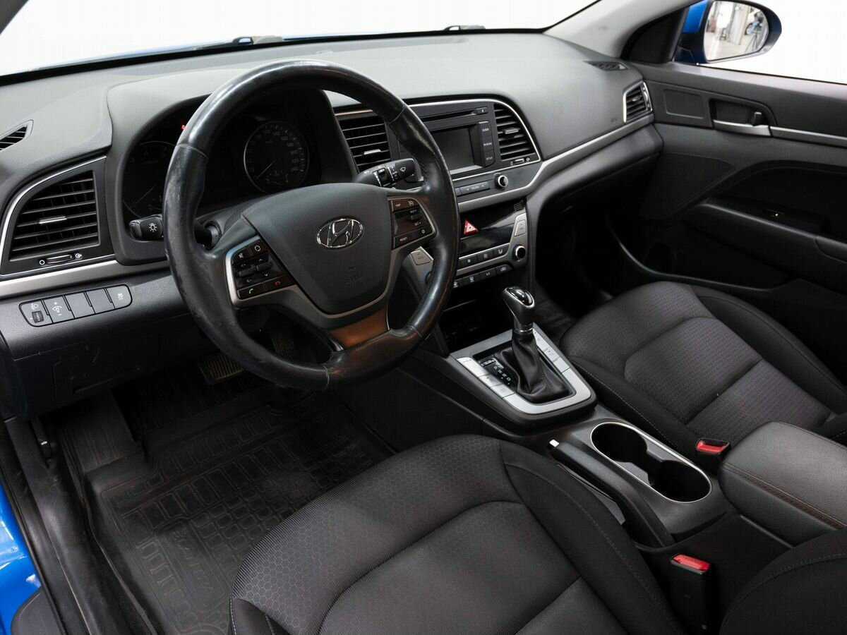 Купить Hyundai Elantra, 2017, 190 000 км, фото №8