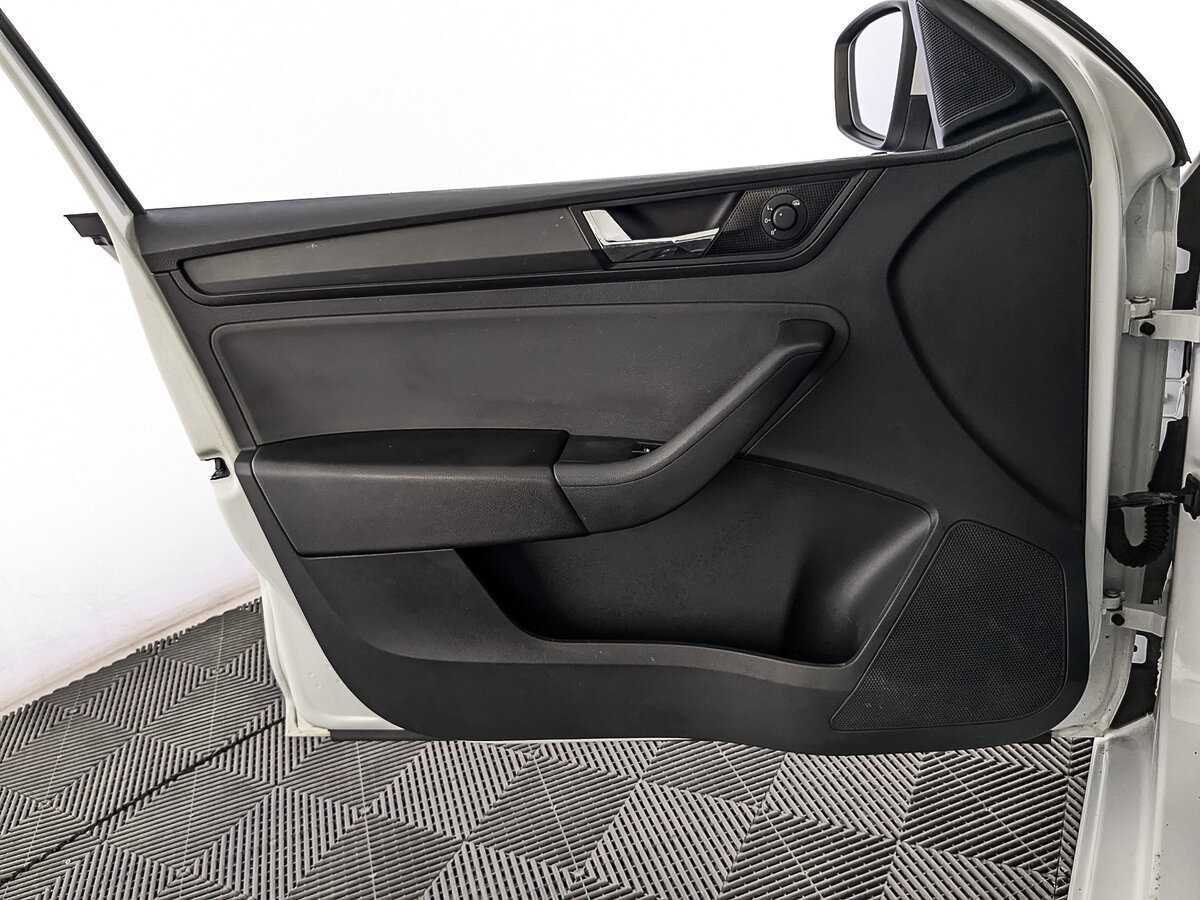 Купить Skoda Rapid, 2019, 166 059 км, фото №19