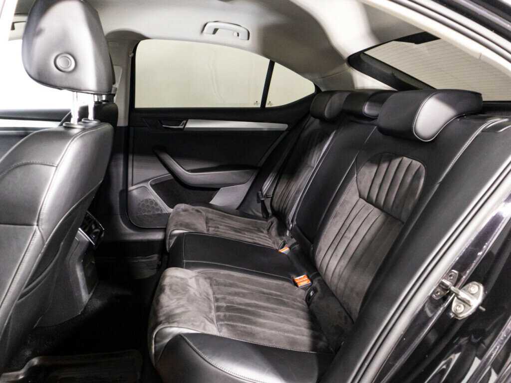 Купить Skoda Superb, 2017, 177 896 км, фото №10