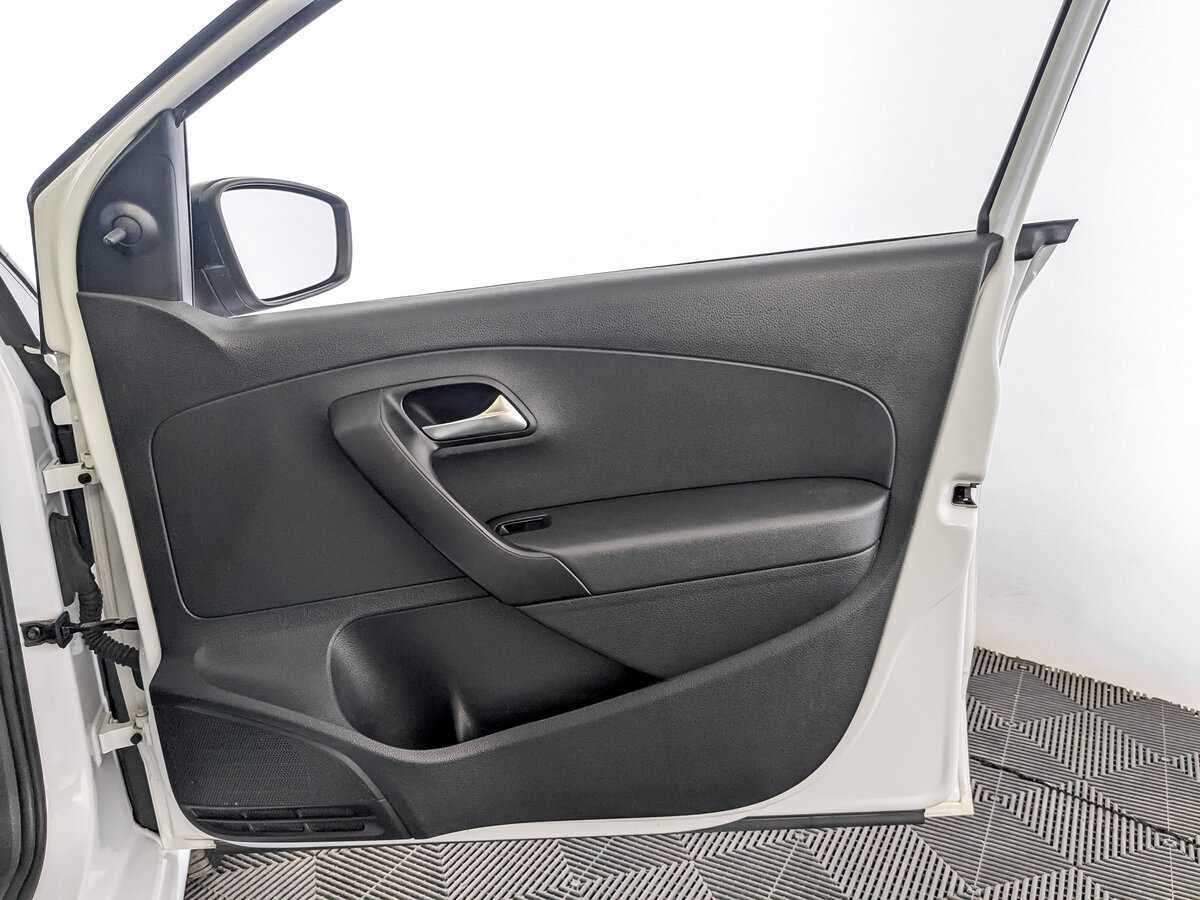 Купить Volkswagen Polo, 2020, 146 373 км, фото №22