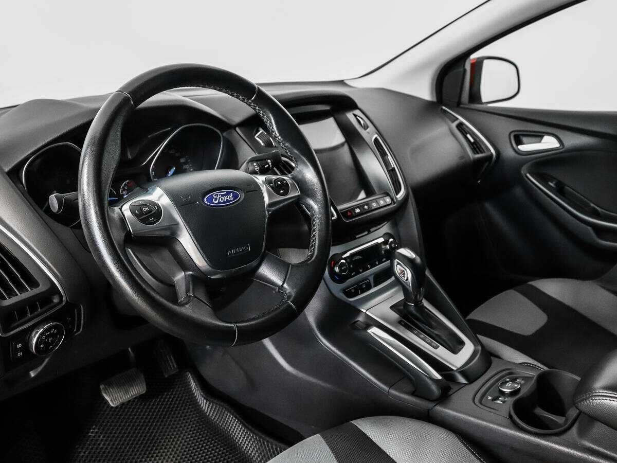 Купить Ford Focus, 2012, 116 642 км, фото №9