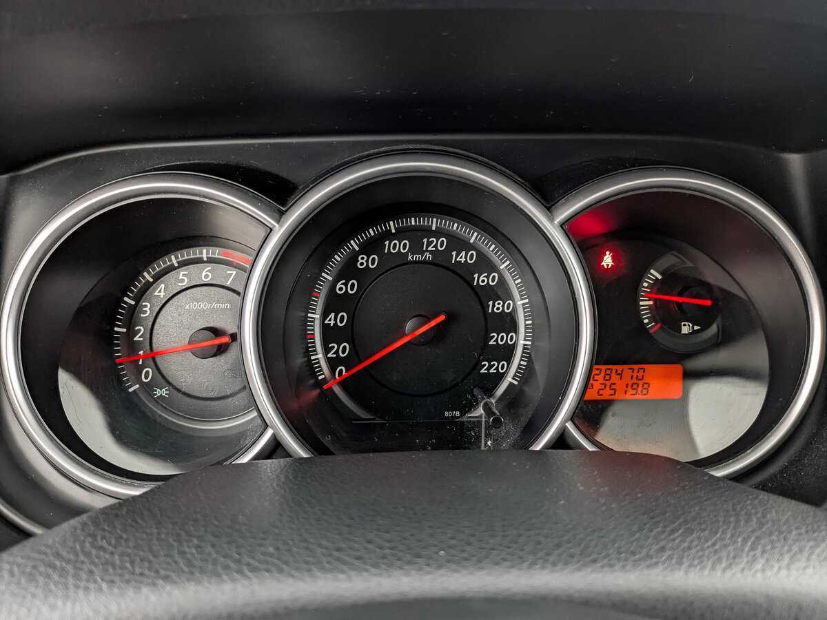 Купить Nissan Tiida, 2013, 128 468 км, фото №16