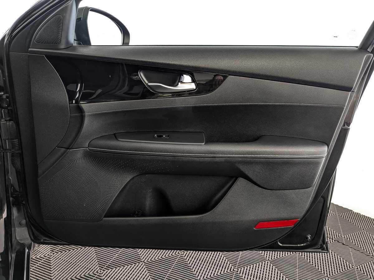 Купить Kia Cerato, 2020, 56 380 км, фото №24