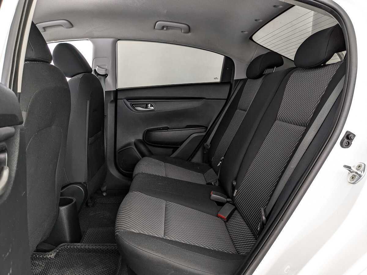 Купить Kia Rio, 2018, 121 000 км, фото №18