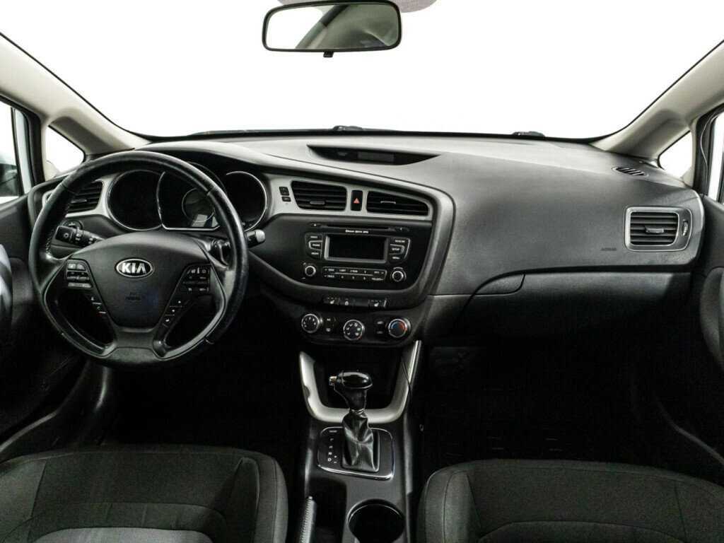 Купить Kia Ceed, 2013, 155 000 км, фото №13