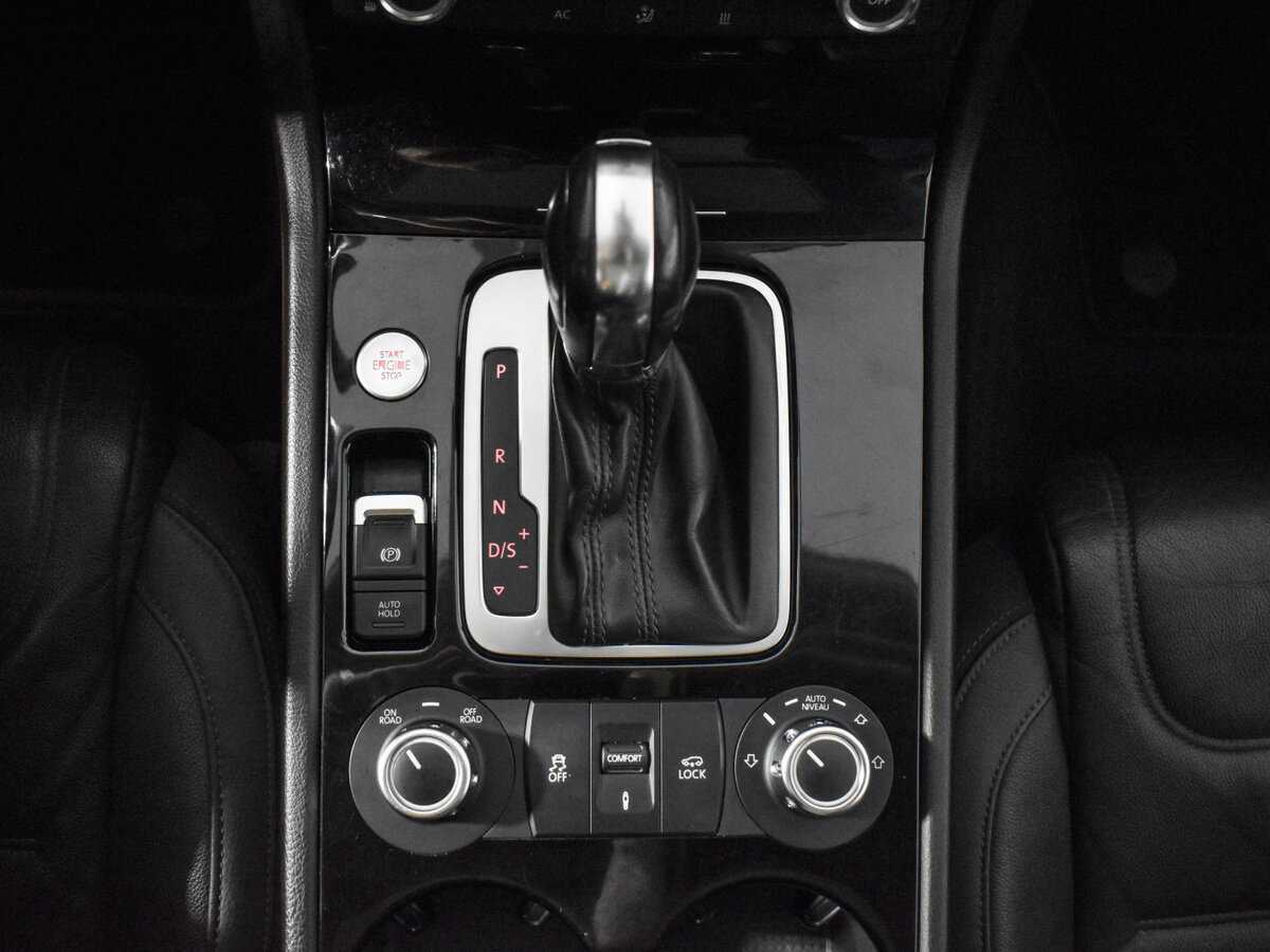 Купить Volkswagen Touareg, 2013, 151 903 км, фото №8