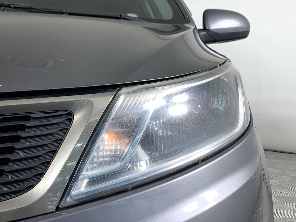 Купить Kia Rio, 2012, 208 936 км, фото №10