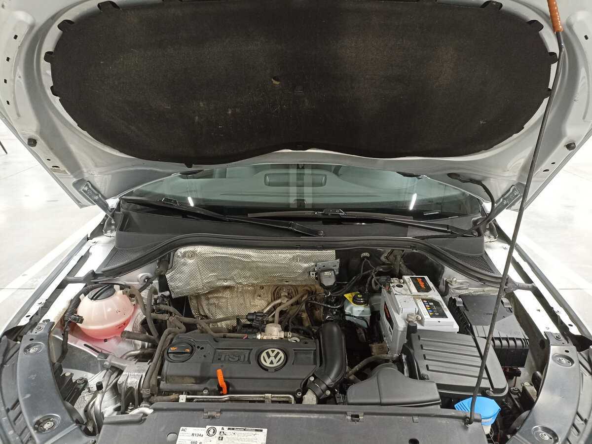 Купить Volkswagen Tiguan, 2012, 169 208 км, фото №9