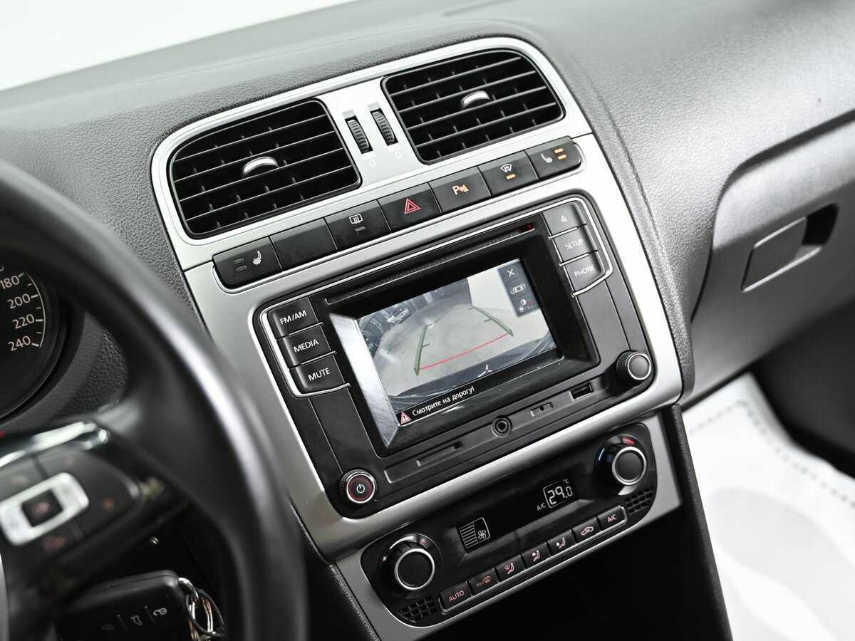 Купить Volkswagen Polo, 2017, 124 000 км, фото №12