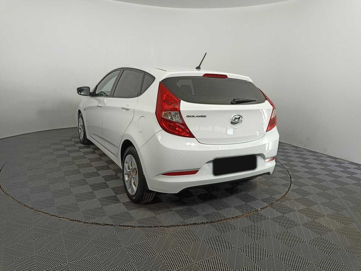 Купить Hyundai Solaris, 2016, 96 182 км, фото №5