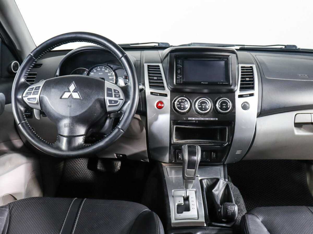 Купить Mitsubishi Pajero Sport, 2012, 113 000 км, фото №10