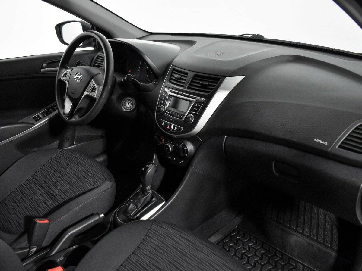 Купить Hyundai Solaris, 2015, 144 260 км, фото №12