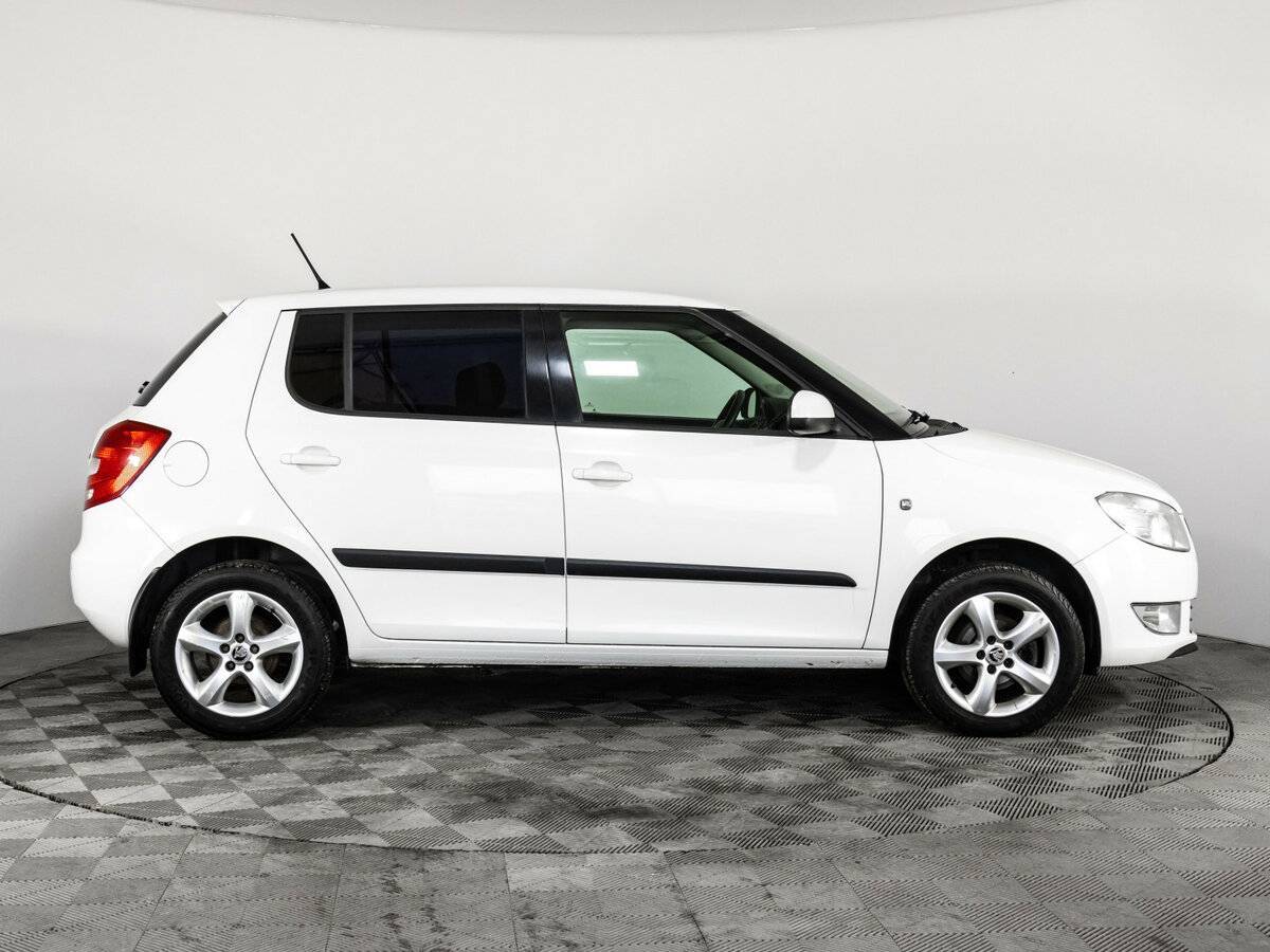 Купить Skoda Fabia, 2013, 102 111 км, фото №4