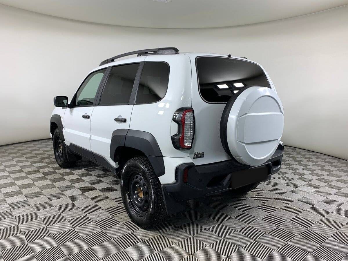 Купить Lada (ВАЗ) Niva, 2024, 12 000 км, фото №7