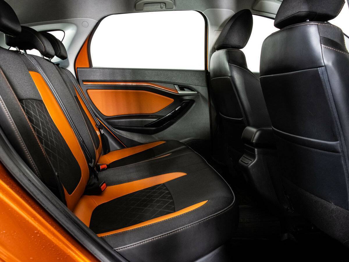 Купить Lada (ВАЗ) Vesta SW Cross, 2019, 99 843 км, фото №17