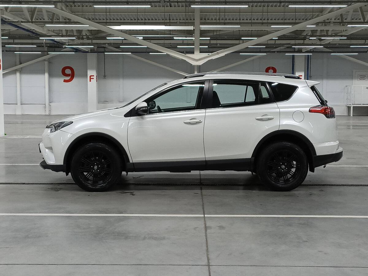 Купить Toyota RAV4, 2017, 209 526 км, фото №8