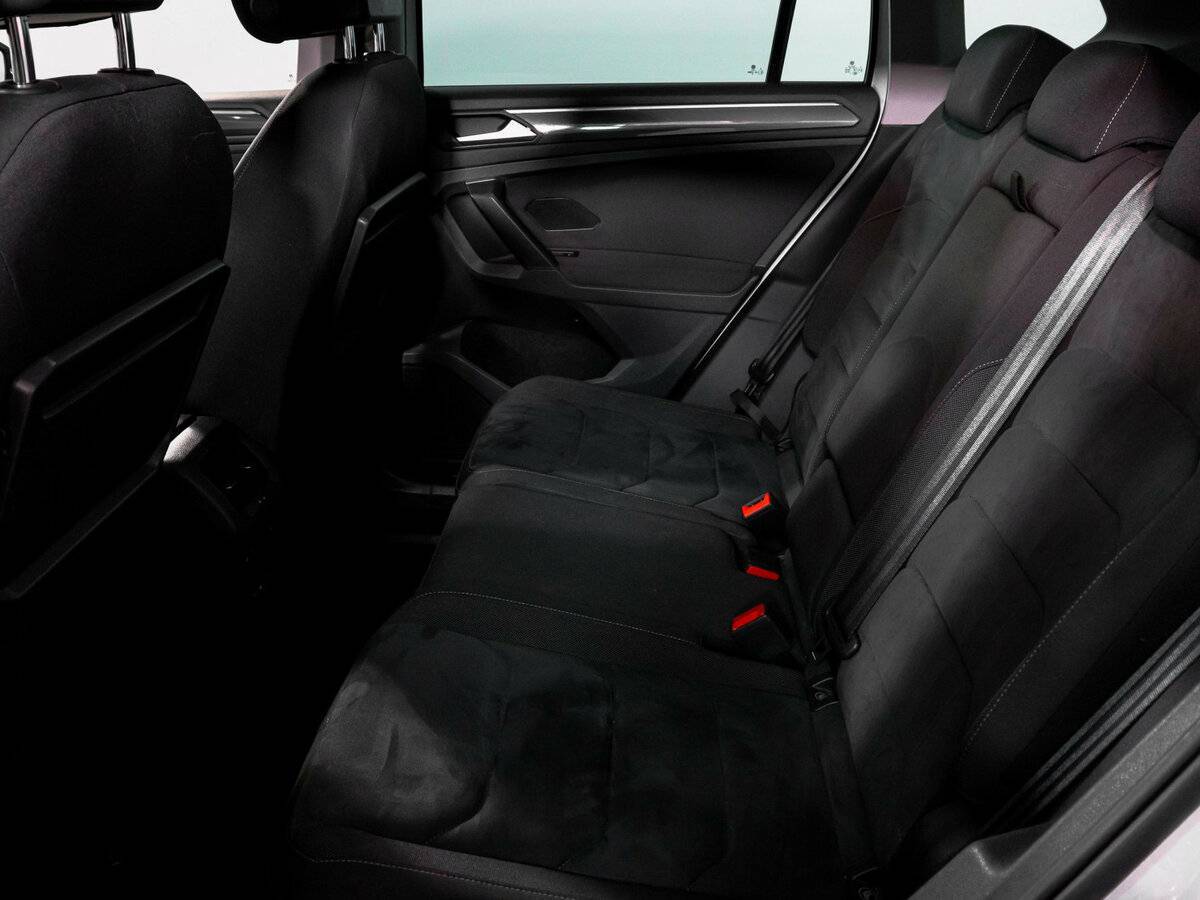 Купить Volkswagen Tiguan, 2019, 195 167 км, фото №10