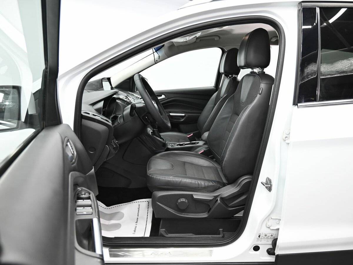 Купить Ford Kuga, 2013, 98 000 км, фото №6