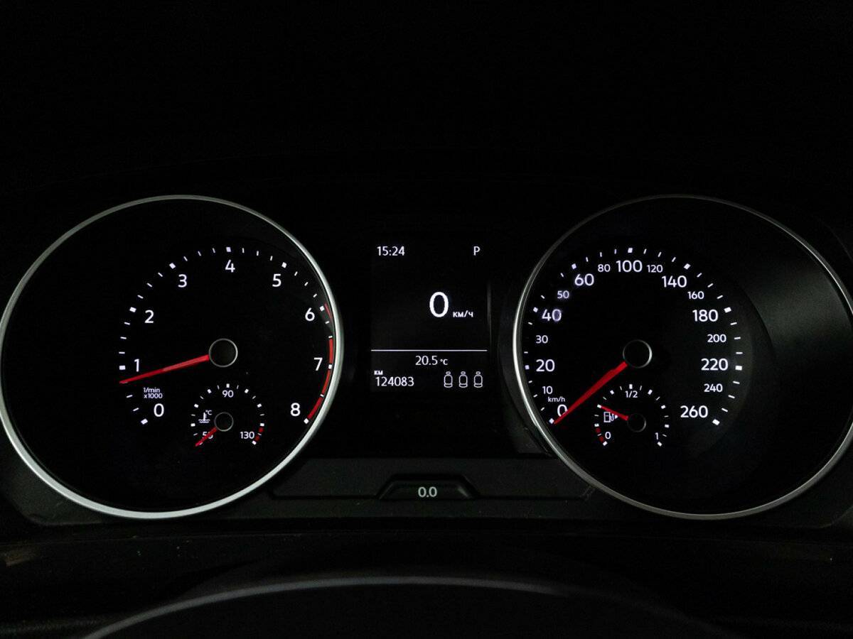 Купить Volkswagen Tiguan, 2019, 123 829 км, фото №12