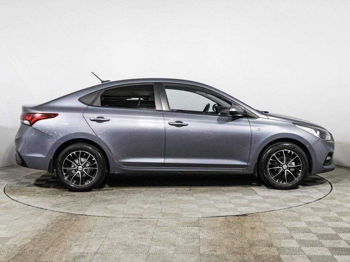 Купить Hyundai Solaris, 2018, 152 848 км, фото №4