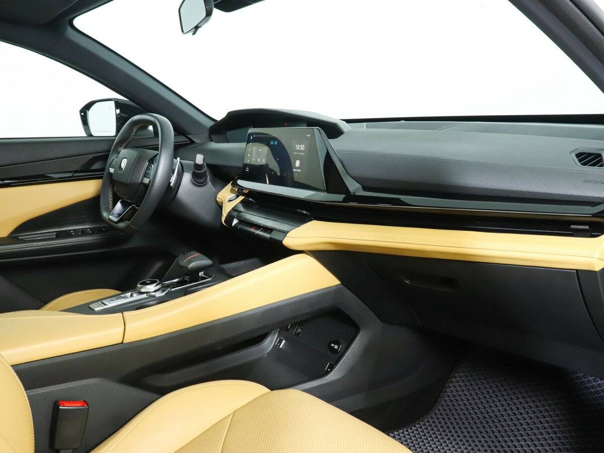 Купить Changan UNI-V, 2022, 30 229 км, фото №8