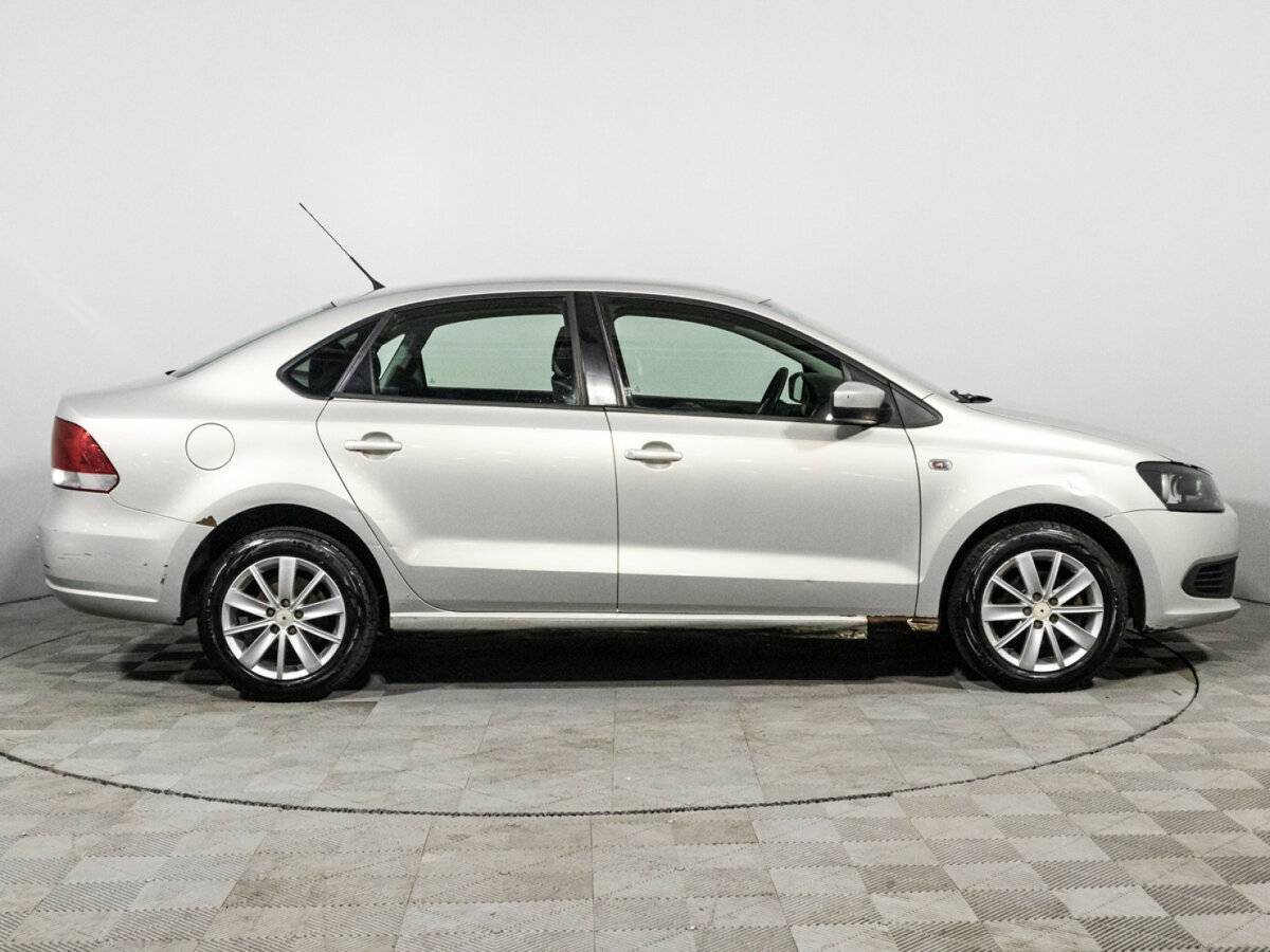 Купить Volkswagen Polo, 2012, 257 620 км, фото №4