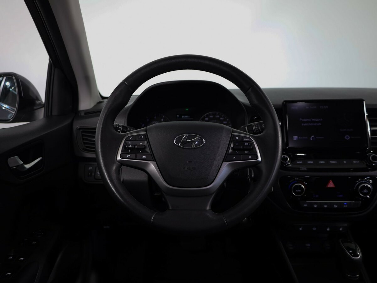 Купить Hyundai Solaris II Рестайлинг, 2021, 80 343 км, фото №10